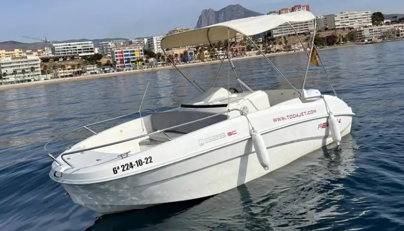 Boat without License